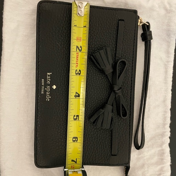 Black Kate spade Wristlet with Bow - Picture 7 of 8